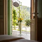 Alloggio per agriturismo Santo Stefano *