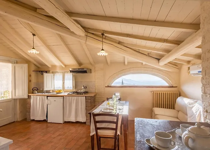 مزرعة للإقامة Santo Stefano