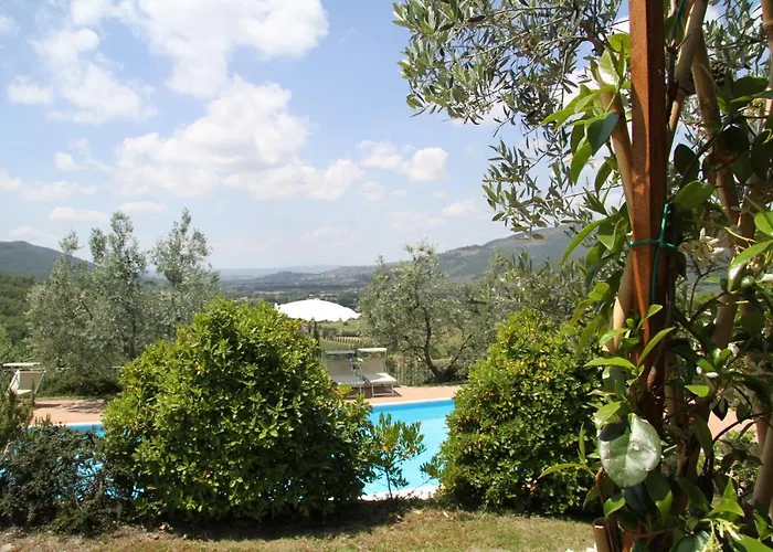 Santo Stefano مزرعة للإقامة