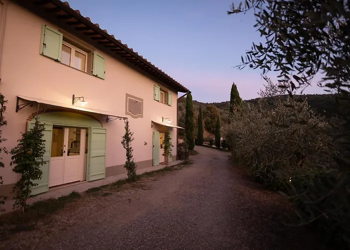 Santo Stefano مزرعة للإقامة Polvano